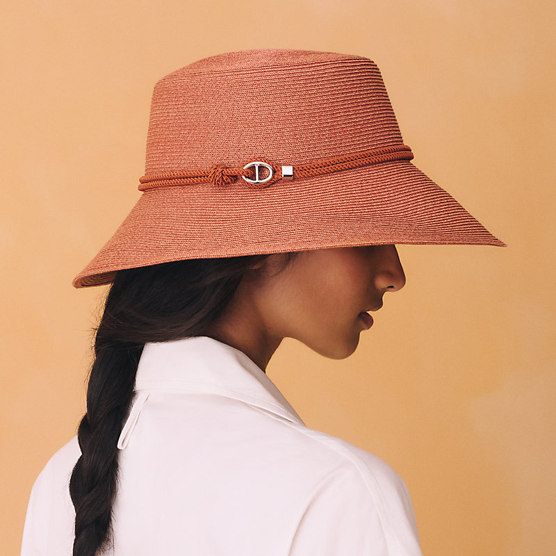 ハット 《イゾラ・マイヨン》 | Hermès - エルメス-公式サイト